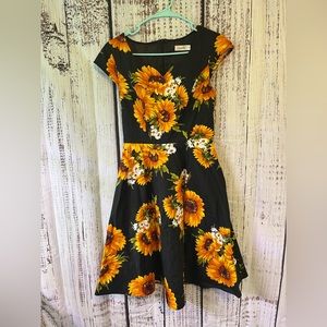 NWT, King Fancy, Women's Sunflower Dress, Size Small, Great Casual Fit, Formal
